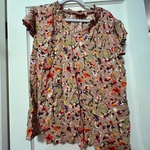 EVRI Cream Flutter Sleeve Ruffled Blouse